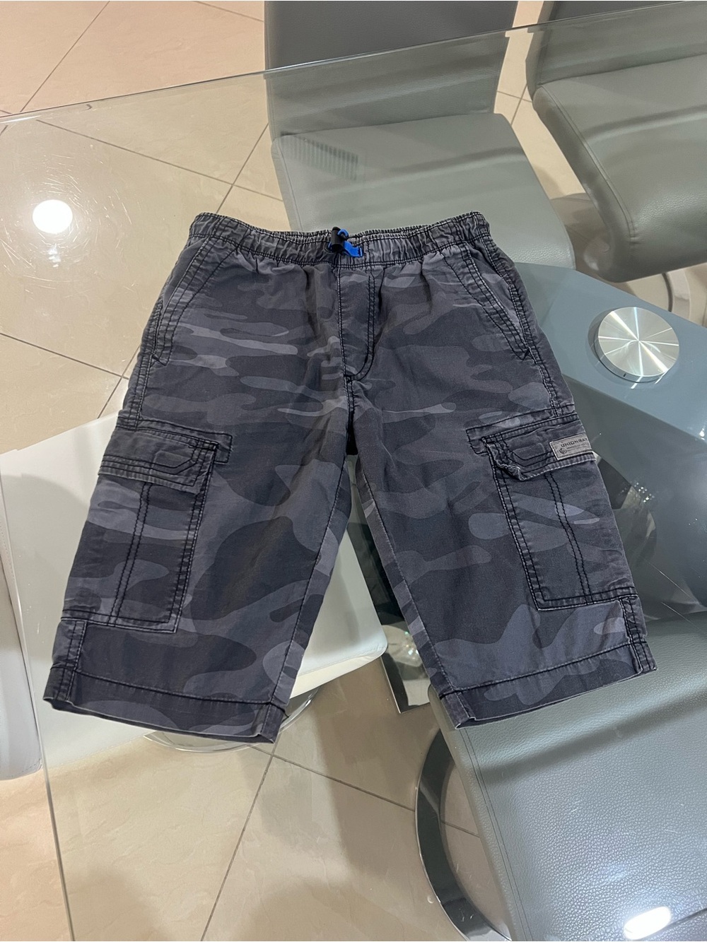 Unionbay Boys Camo Cargo Shorts size L (14/16)